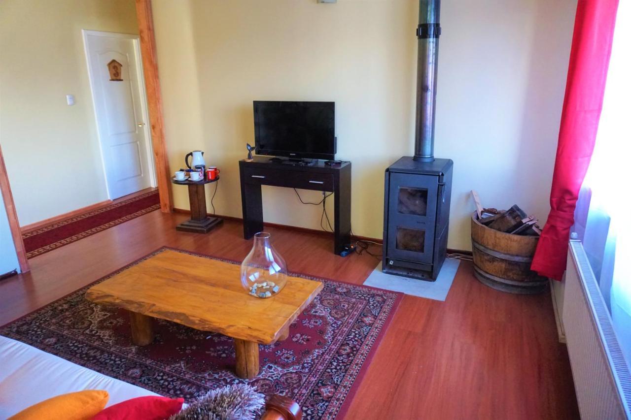Hostal Casa Arrayan Coyhaique Zewnętrze zdjęcie